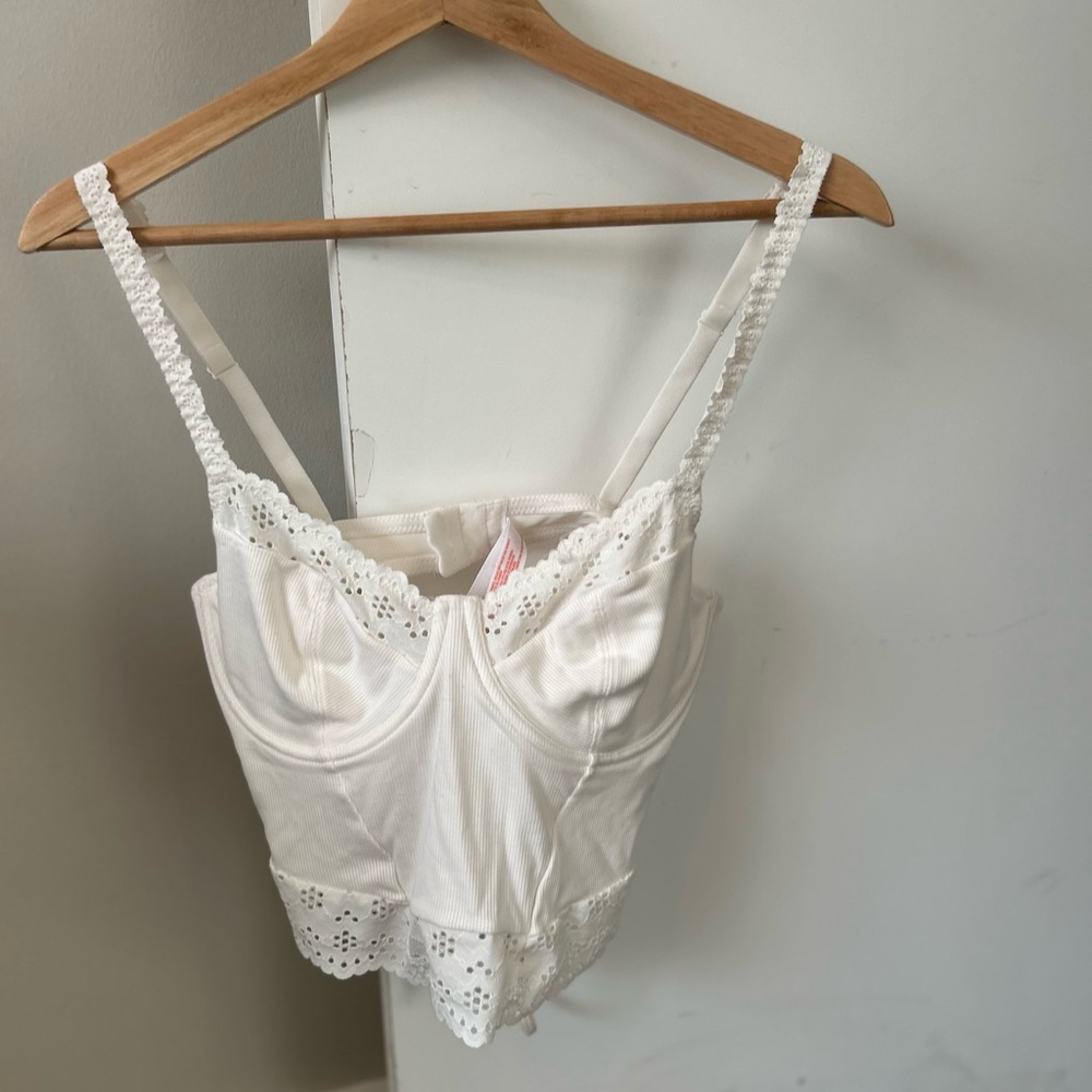 Lace Trim White Tank Top